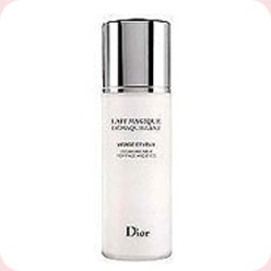 Lait Demaquillant.  Christian Dior Cosmetic