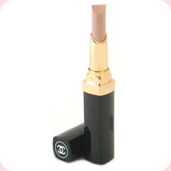  Estompe Eclat Concealer  Chanel Cosmetic