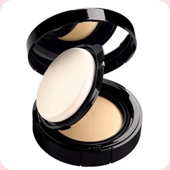 Teint Innocence Compact Chanel Cosmetic